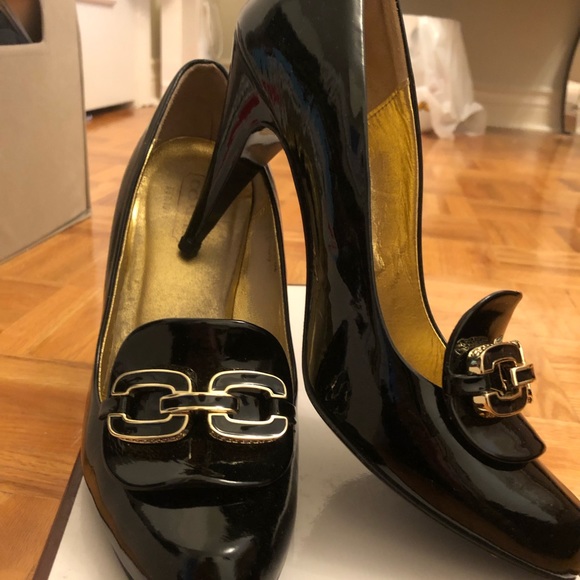 Coach pumps lightly worn size 8 - Picture 2 of 4